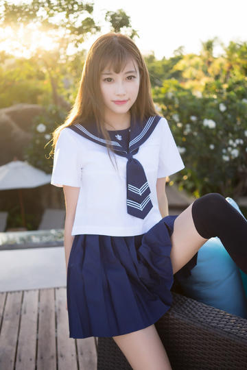 男人戳女人下面视频免费(男生戳女生的脸代表什么)